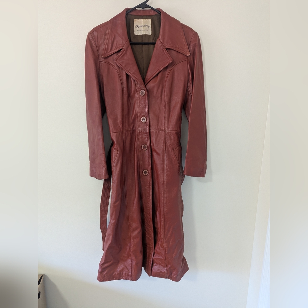 Vintage 1970s Abernathy Burlington VT Burgundy Lined Leather Trench Coat w/ Belt
